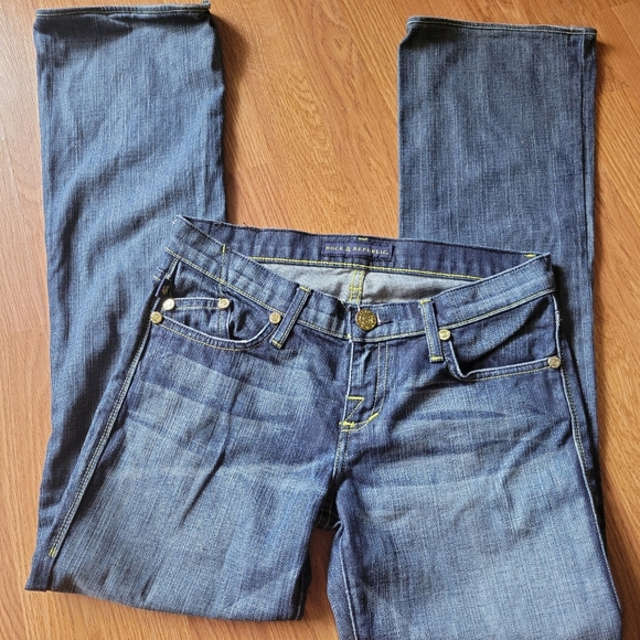 Rock & Republic Blue Boot Cut Jeans - Picture 1 of 6